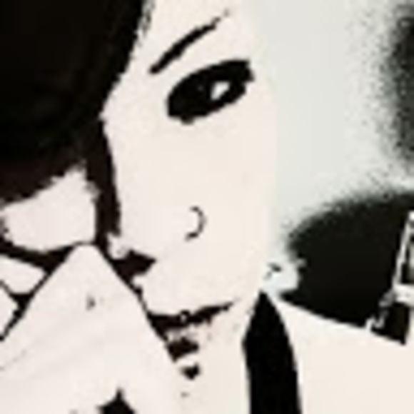 Meet your Posher, Nikita - Picture 1 of 1